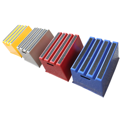 3.4KG Plastic Step Stool with 500lbs Weight Capacity