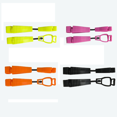 Wholesale Glove Clips Safety Holder Multifunctional Portable Reusable Plastic Glove Clip